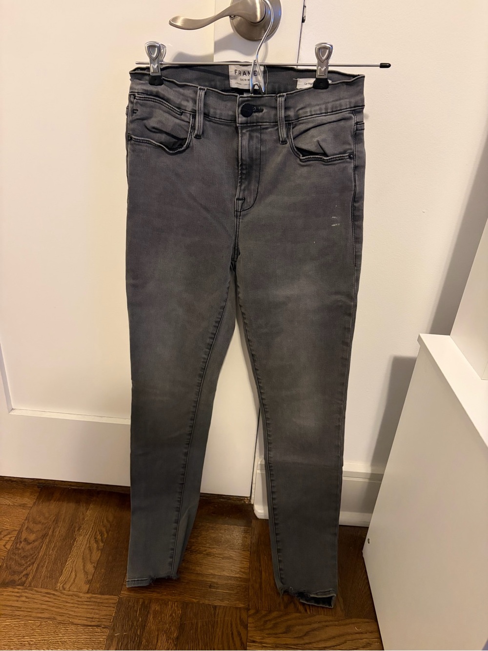 Frame Denim Skinny Jeans — Charcoal Gray